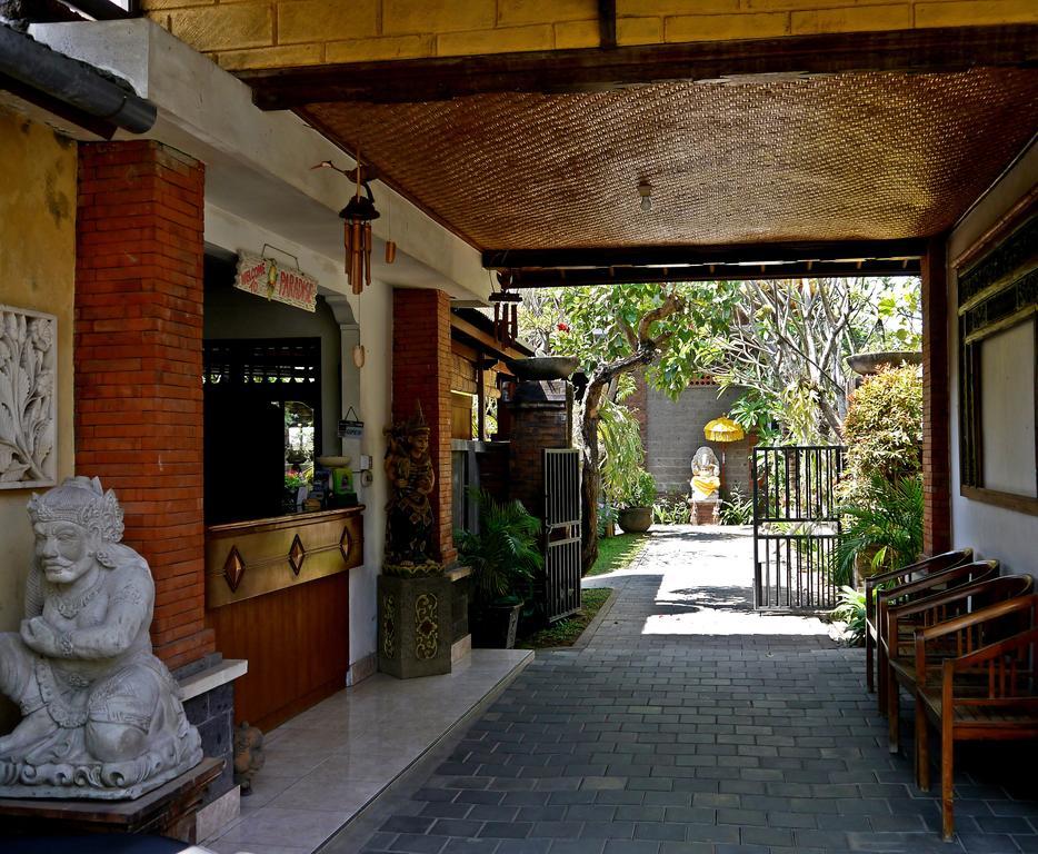 Homestay Pondok Narita *